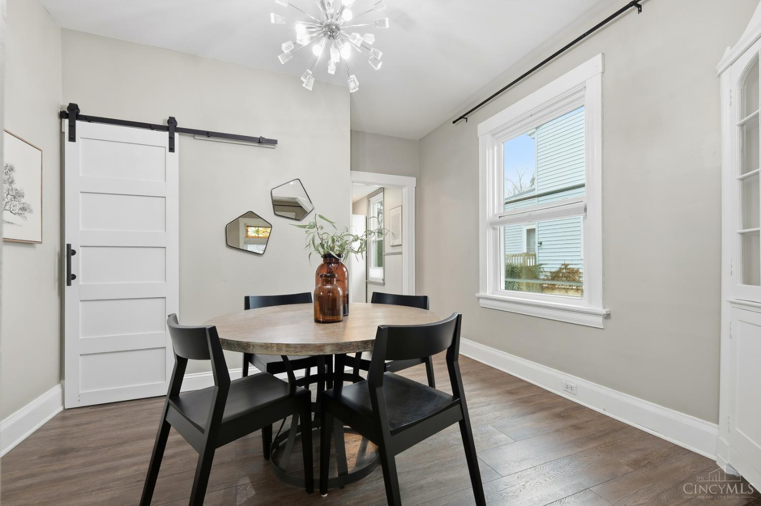 3814 Mt Vernon Avenue