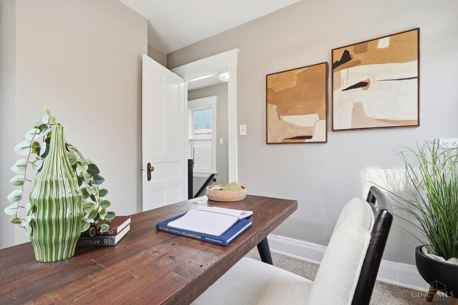 3814 Mt Vernon Avenue