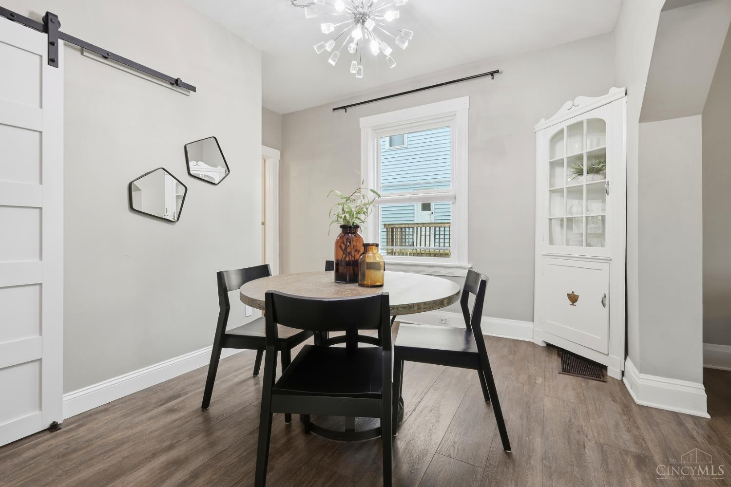 3814 Mt Vernon Avenue