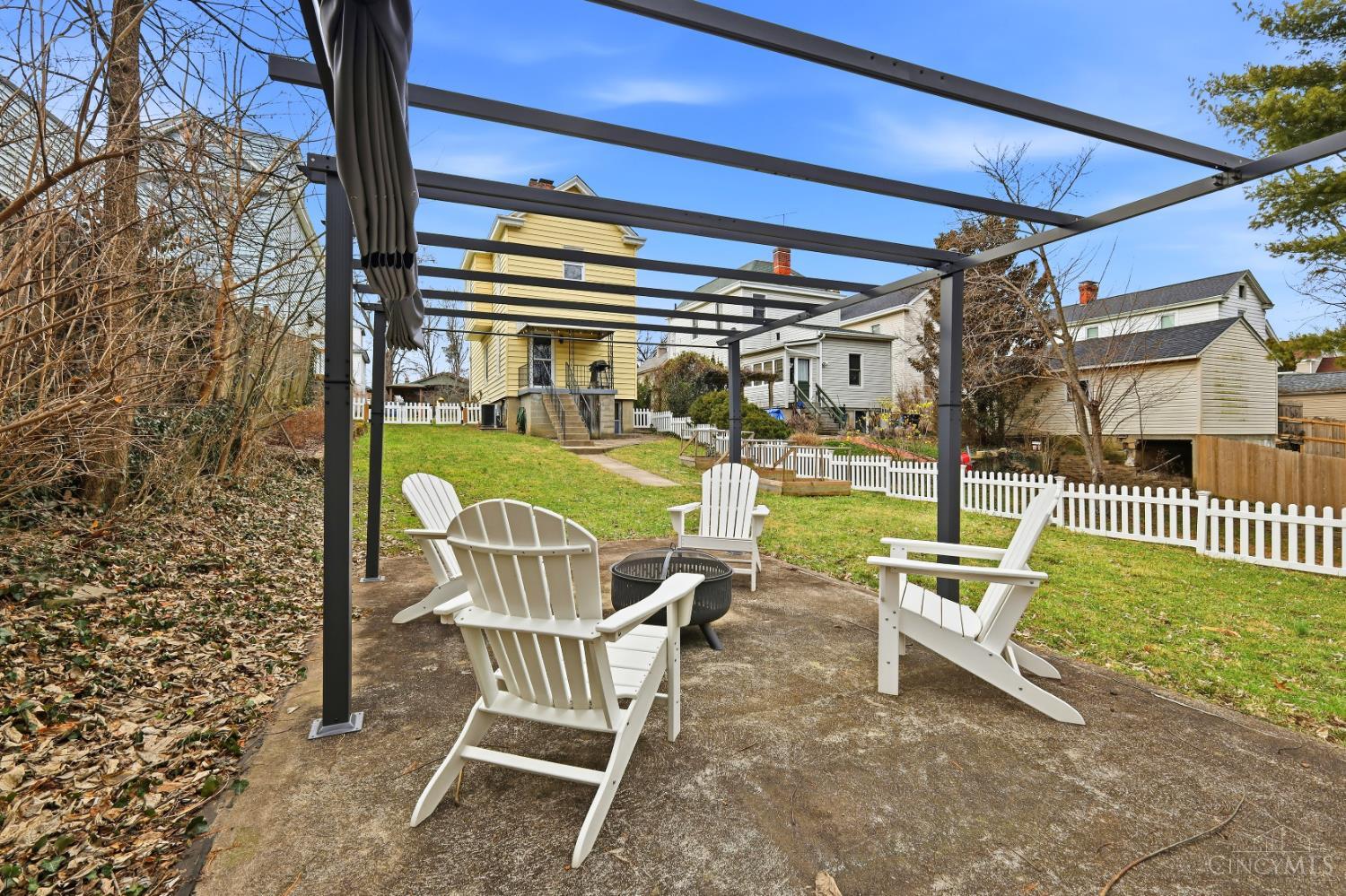 3814 Mt Vernon Avenue