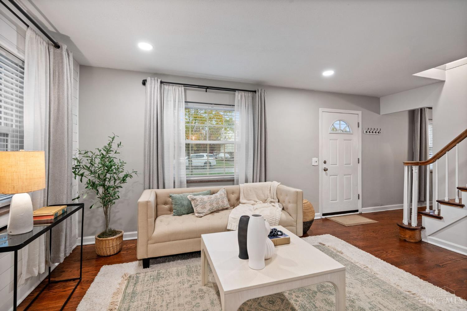 7252 Osceola Drive