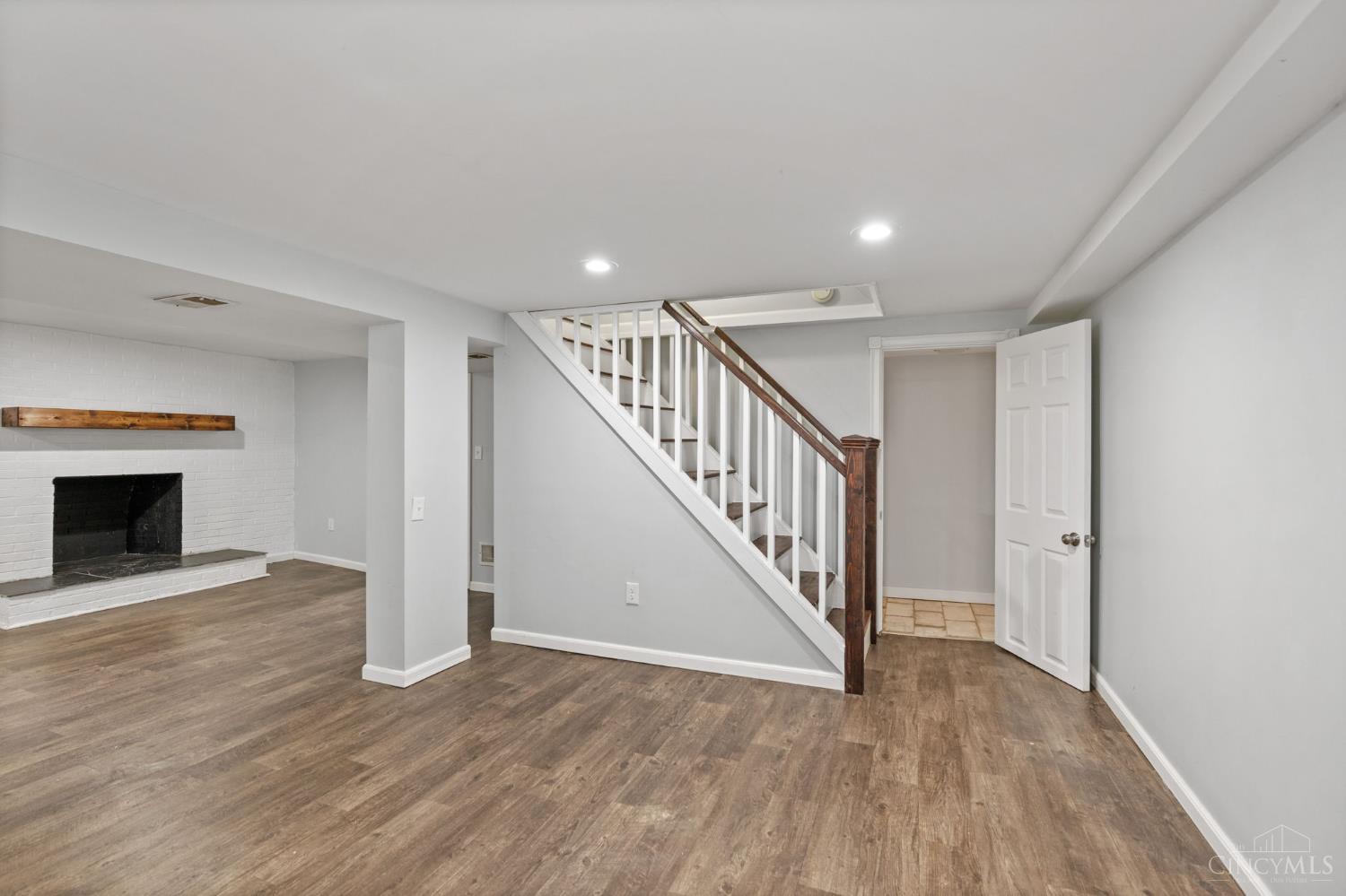 7252 Osceola Drive