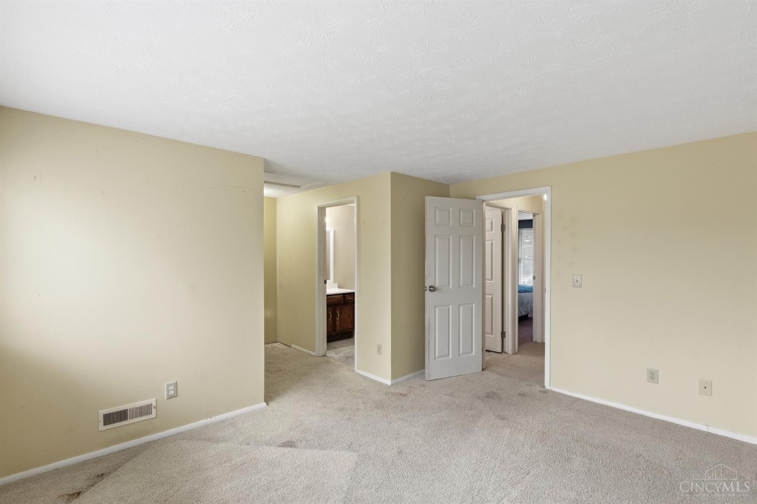 9554 Woodstate Drive 13C