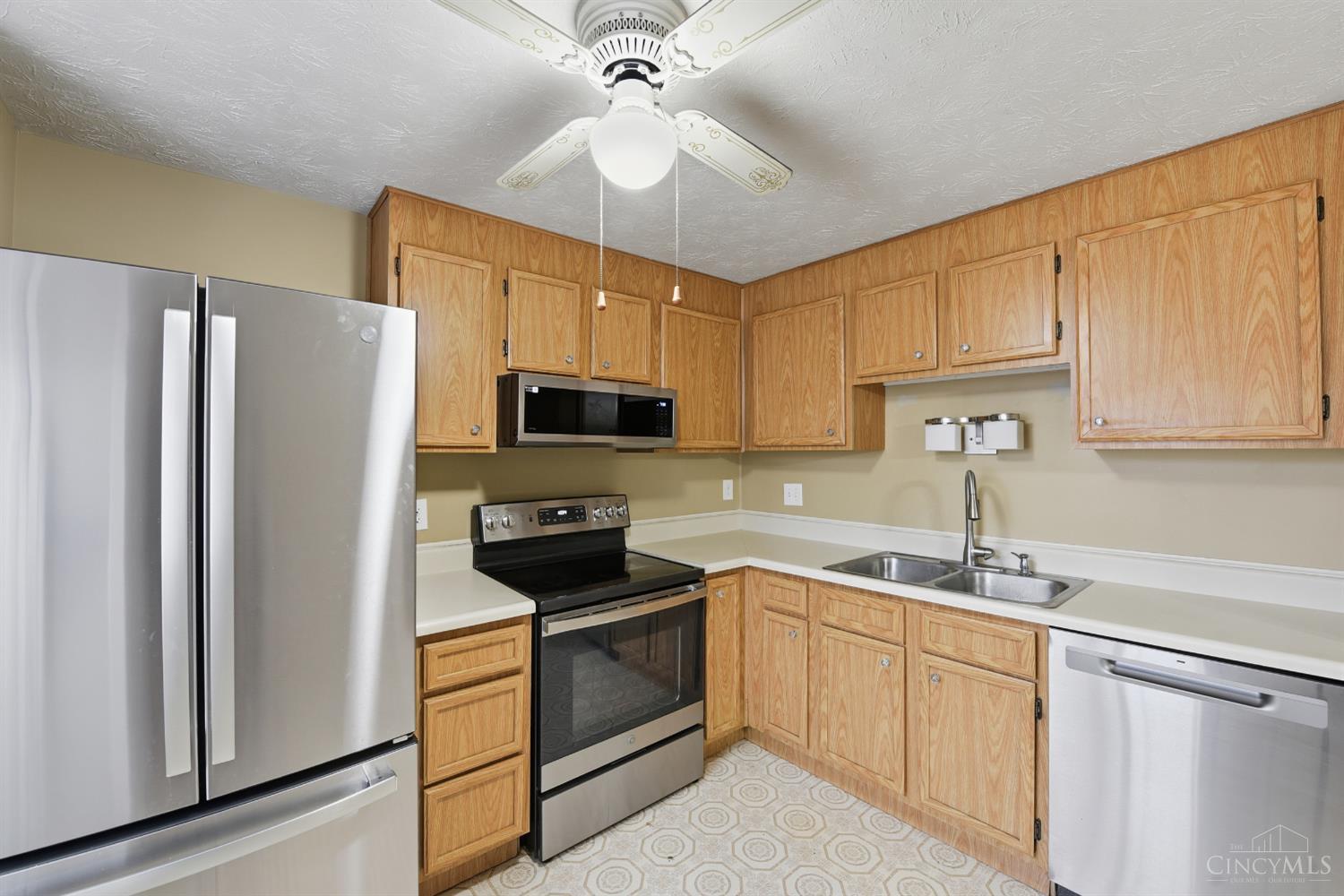 9554 Woodstate Drive 13C