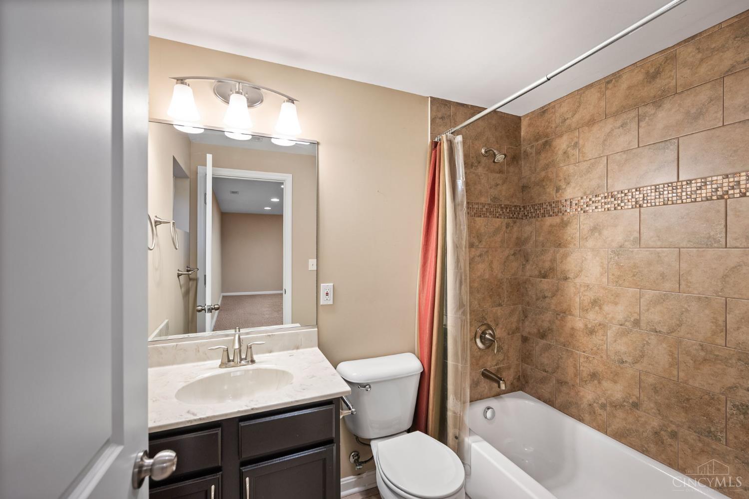 3806 Southern Avenue