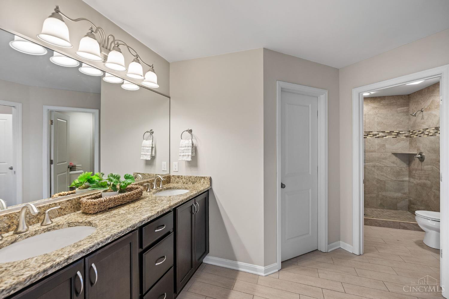 3806 Southern Avenue