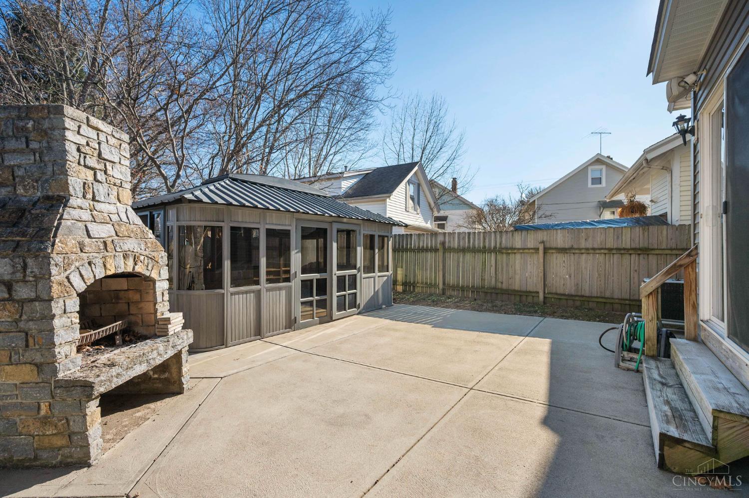 3806 Southern Avenue