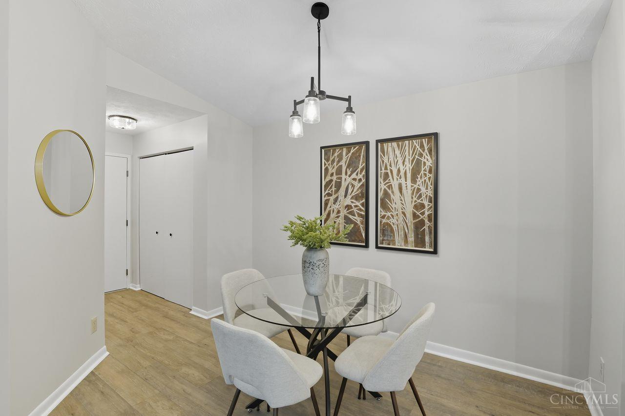 1544 W Galbraith Road 211
