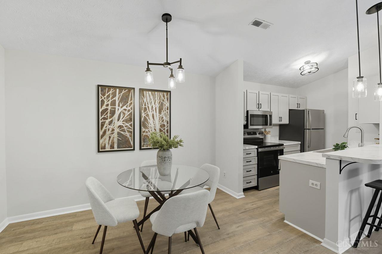 1544 W Galbraith Road 211