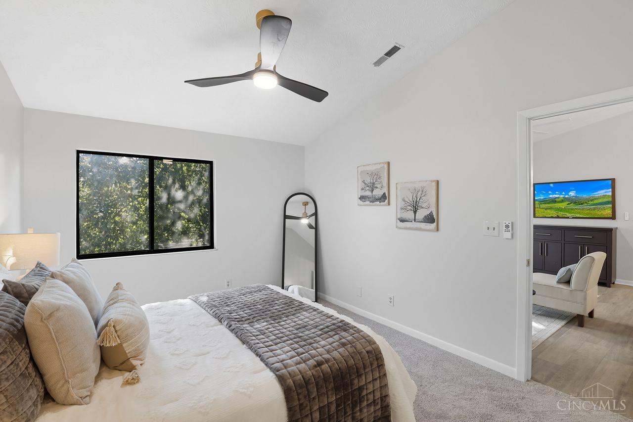 1544 W Galbraith Road 211