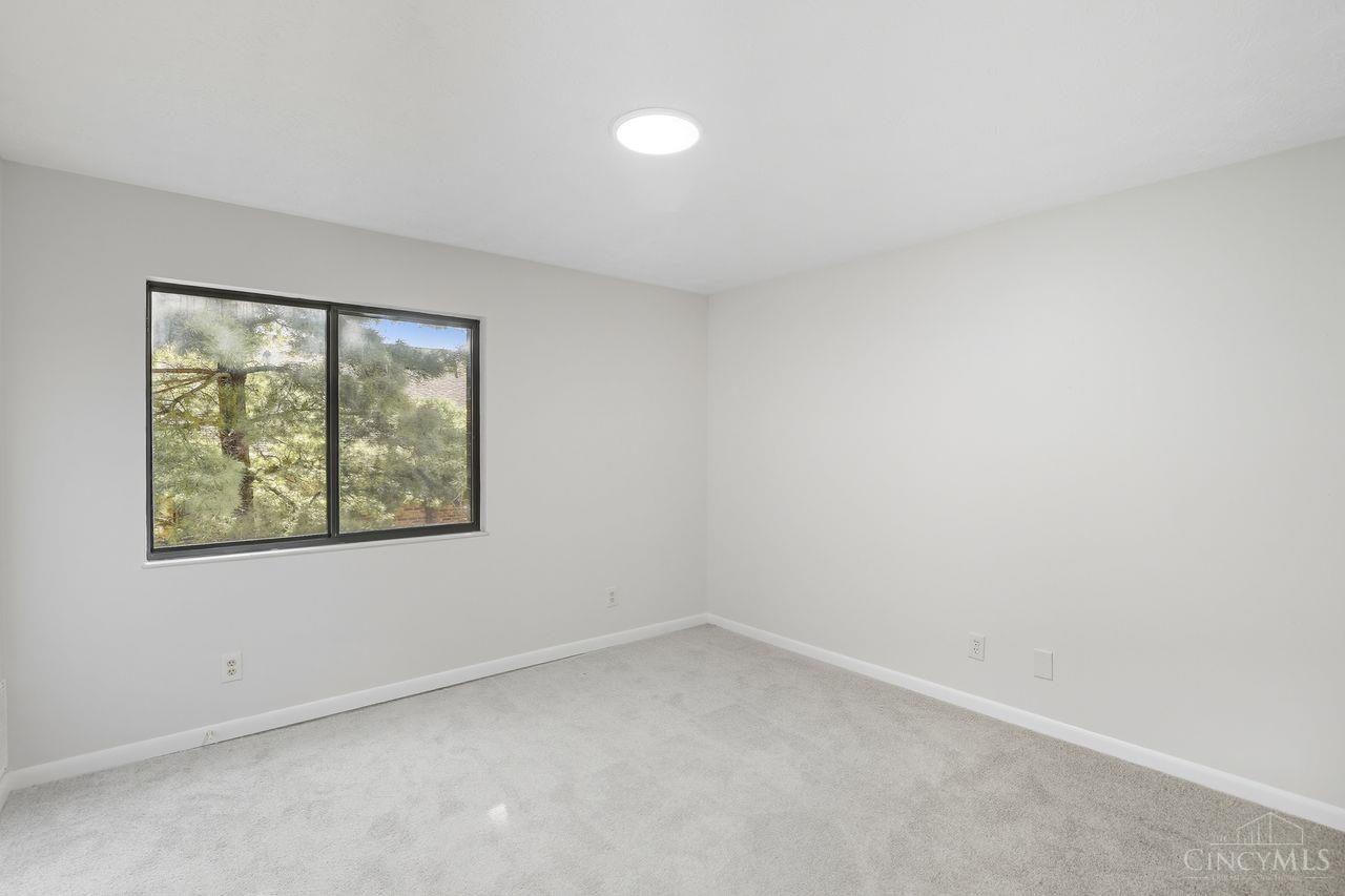 1544 W Galbraith Road 211