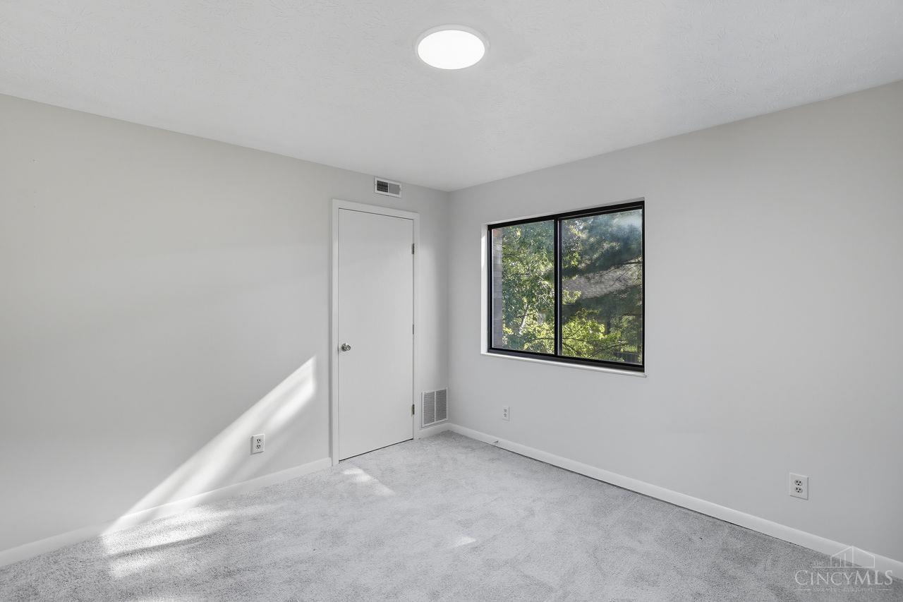 1544 W Galbraith Road 211