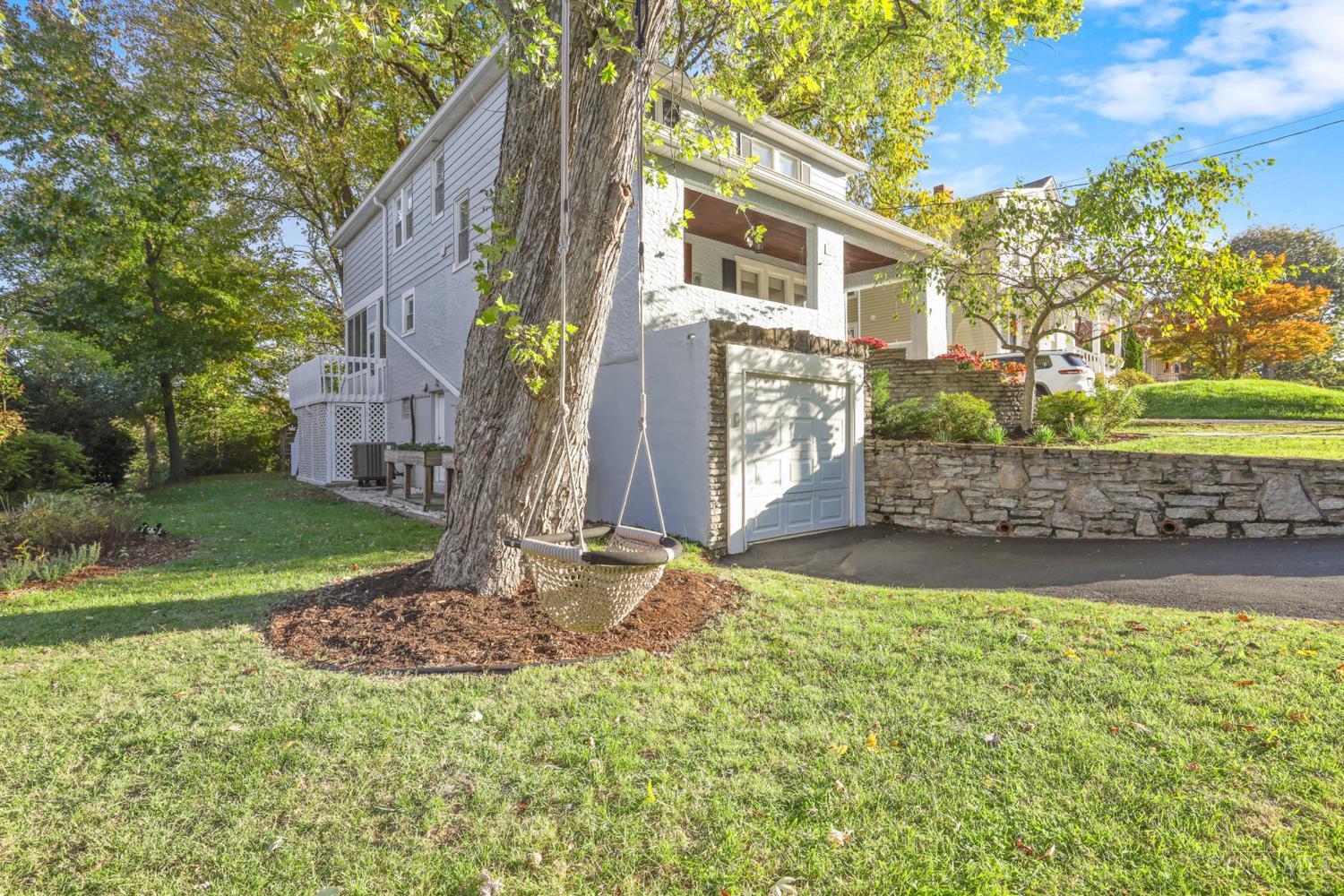 3222 Nash Avenue