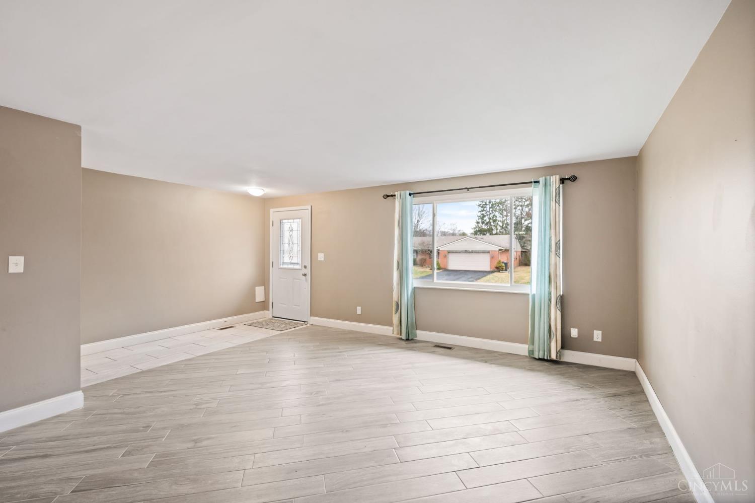 170 Lodewood Drive