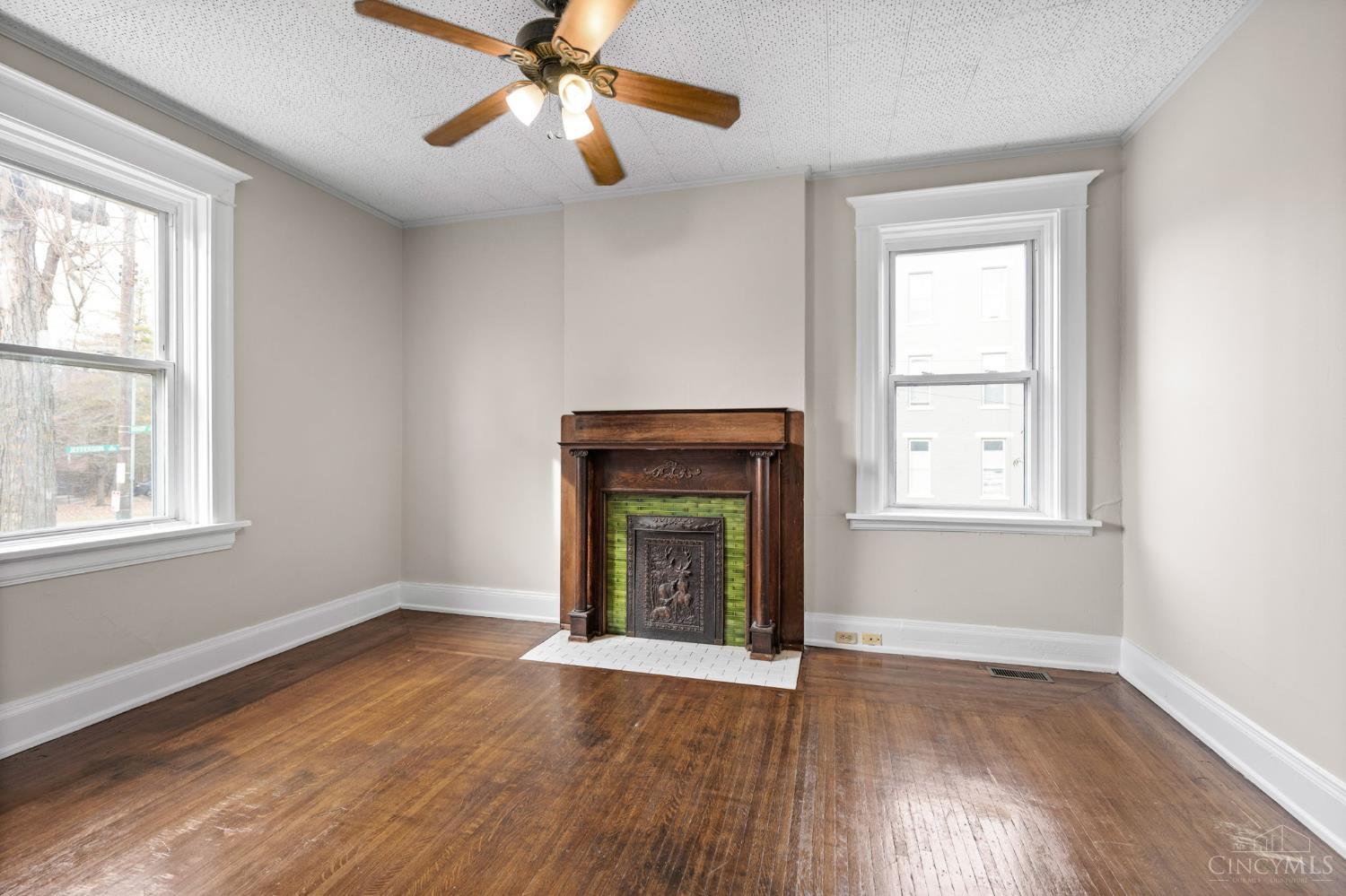 3280 Jefferson Avenue