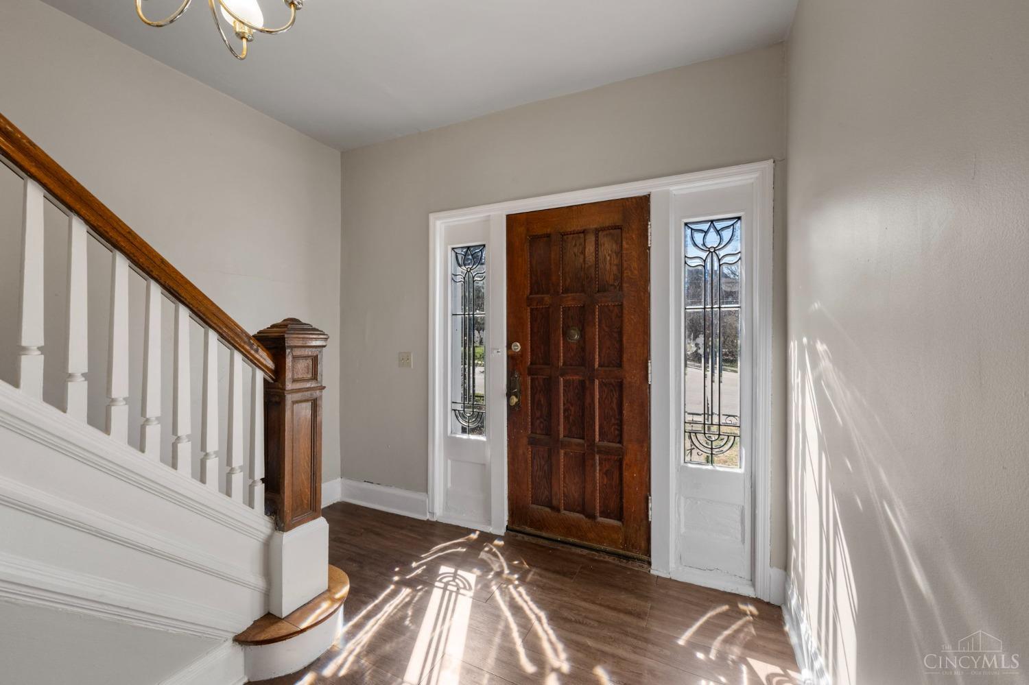 3280 Jefferson Avenue