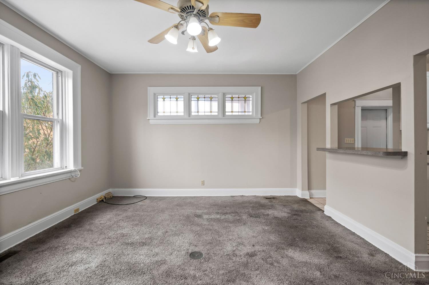 3280 Jefferson Avenue