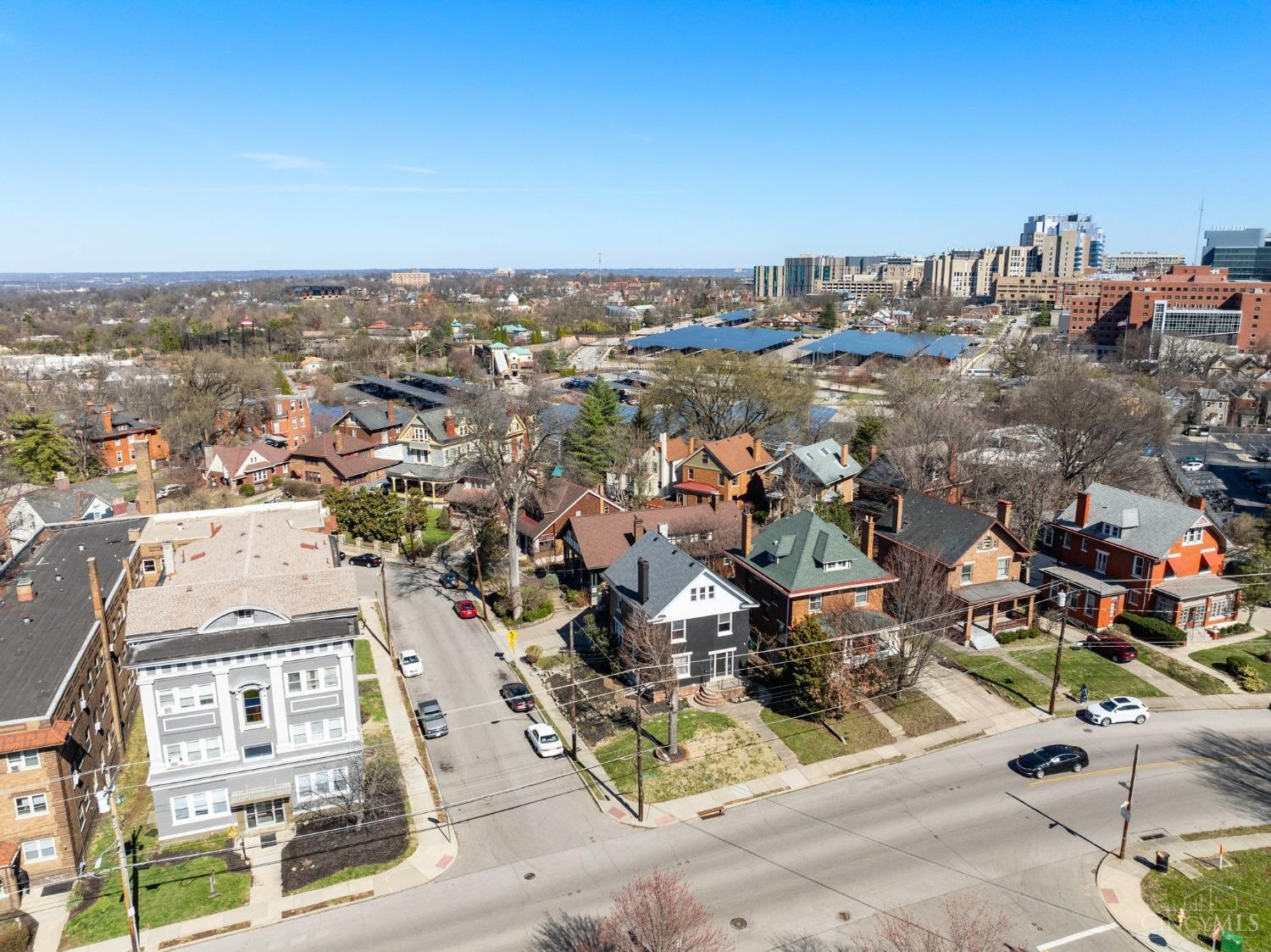 3280 Jefferson Avenue