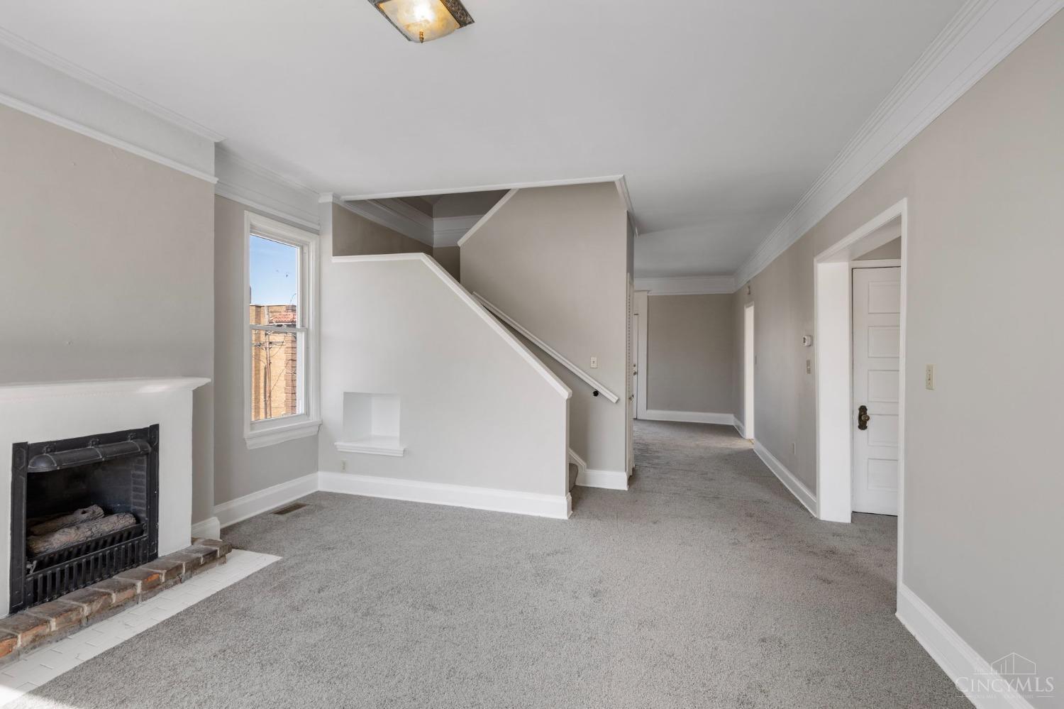 3280 Jefferson Avenue