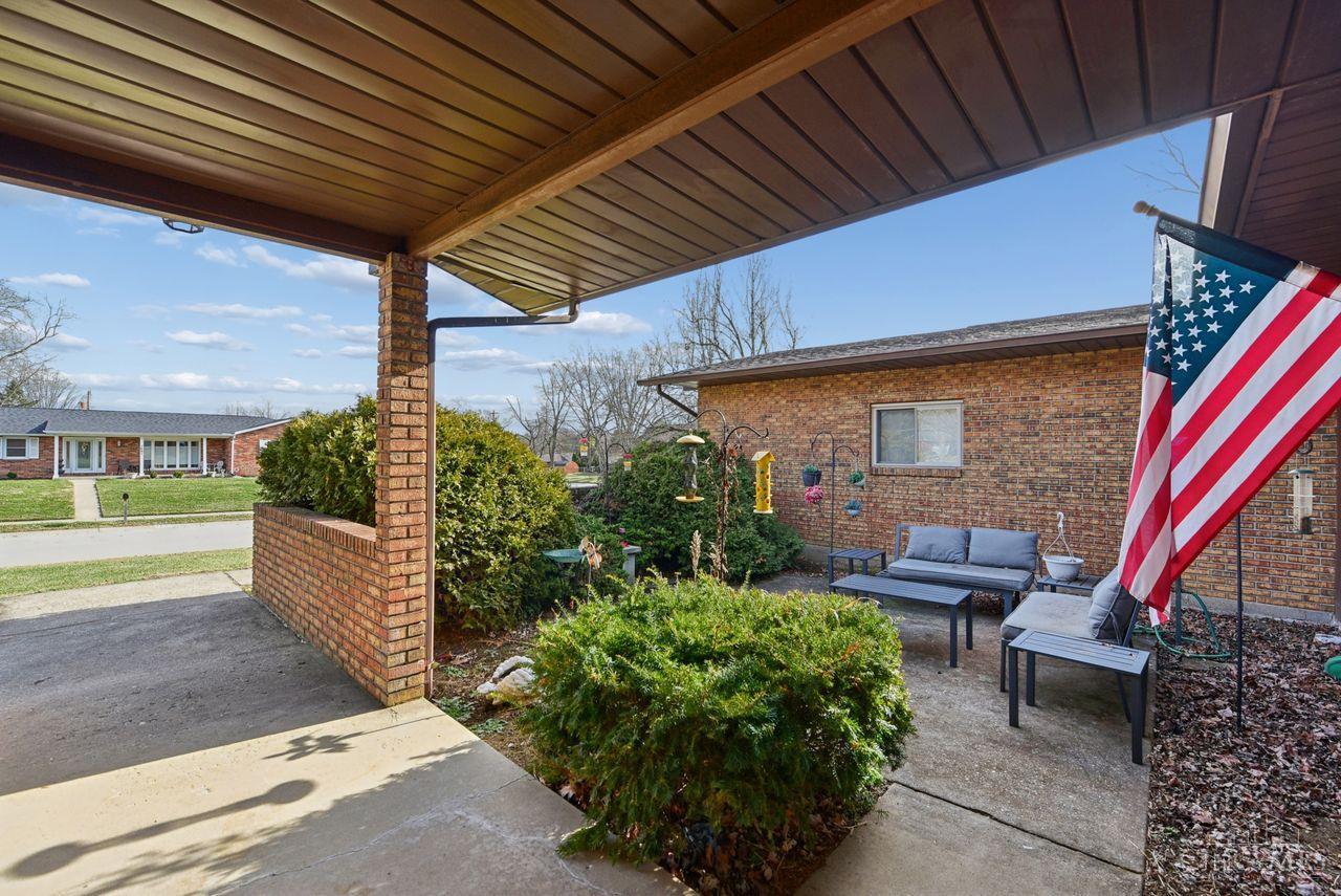 1600 Woodhall Court