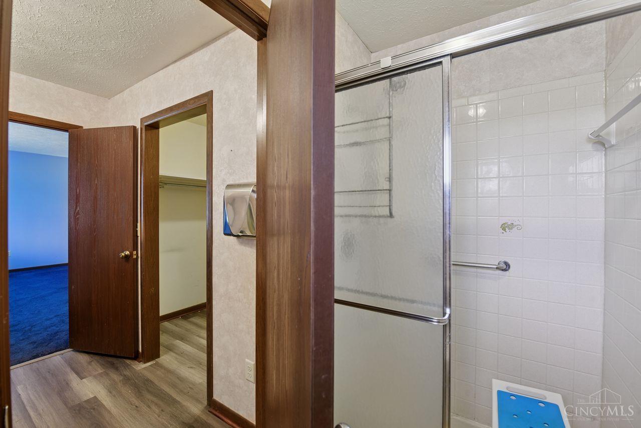 1600 Woodhall Court