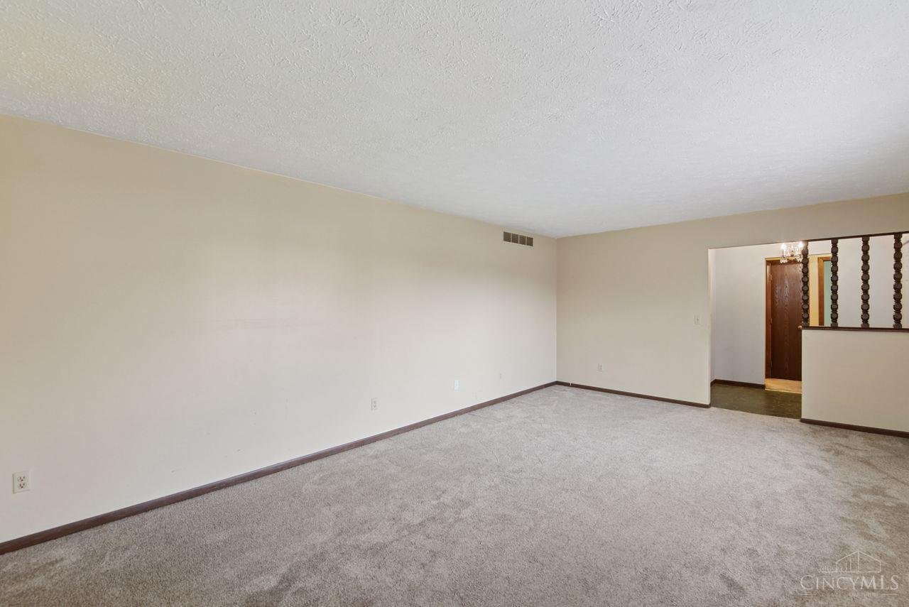1600 Woodhall Court