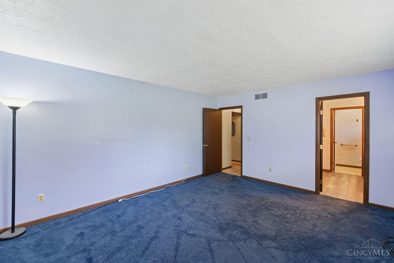 1600 Woodhall Court