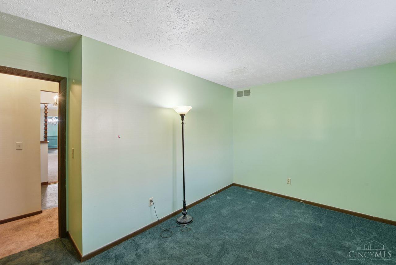 1600 Woodhall Court