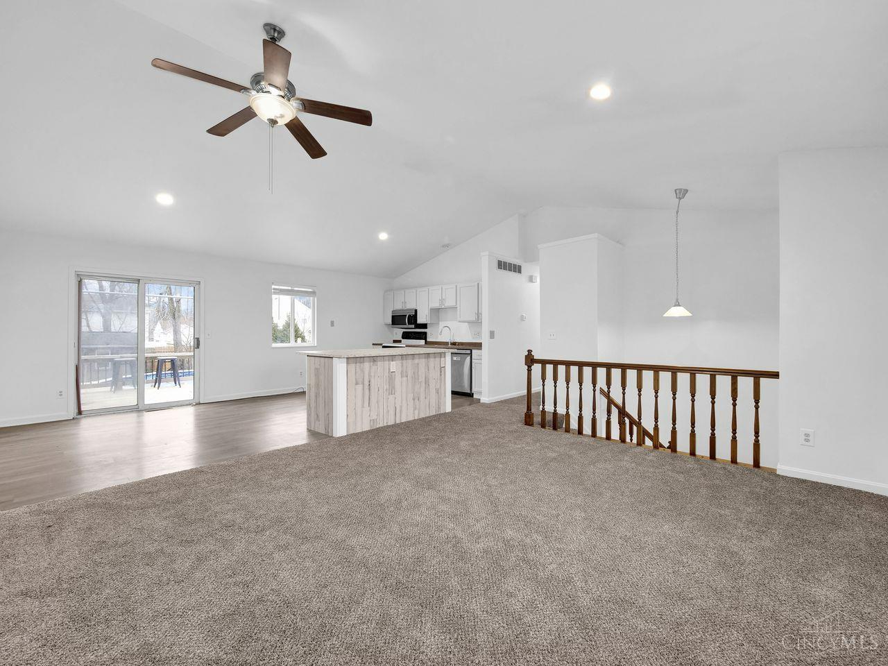 685 Mockingbird Lane