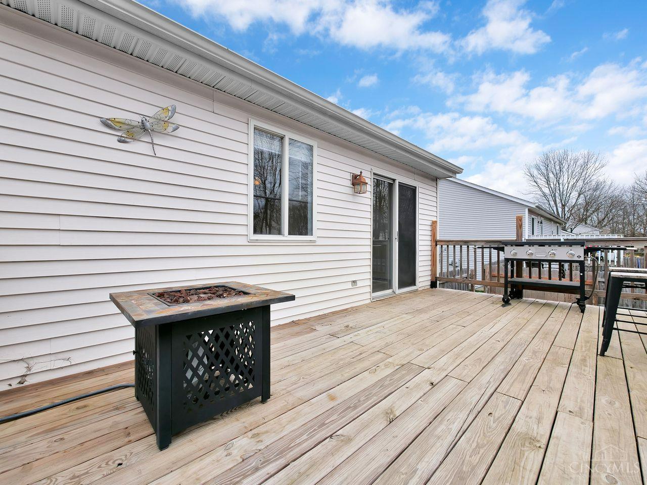 685 Mockingbird Lane
