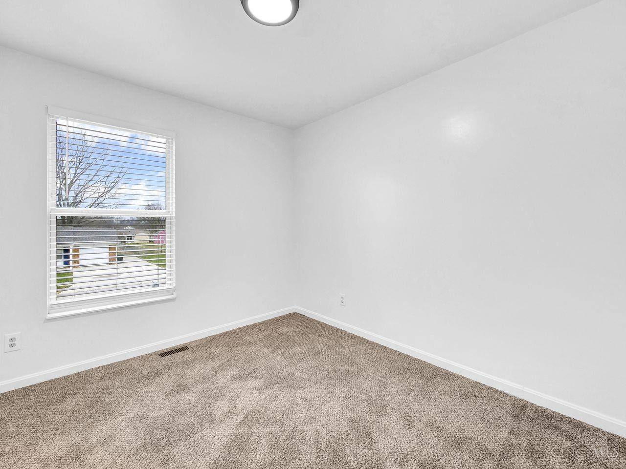685 Mockingbird Lane