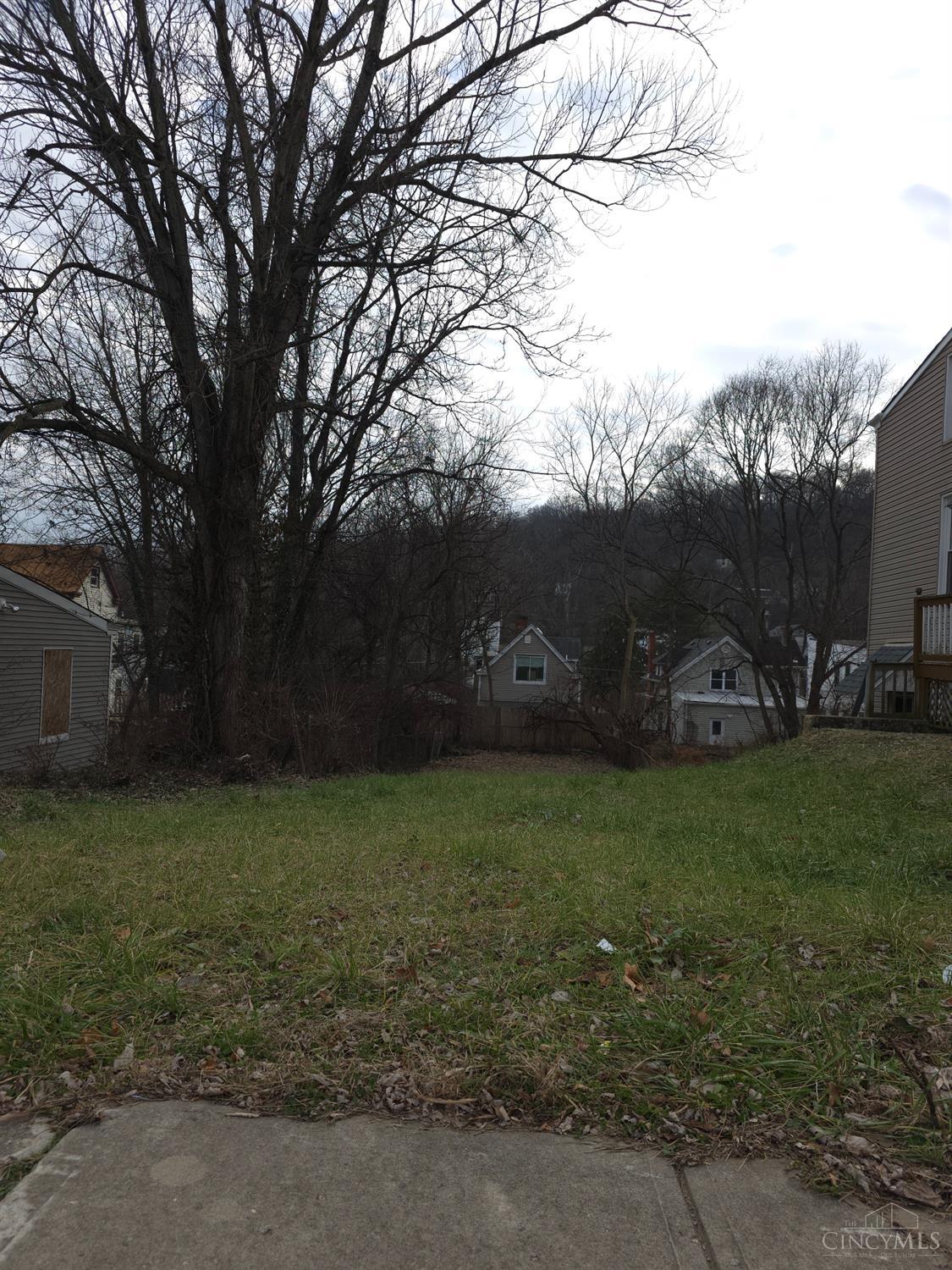 1607 Pulte Street