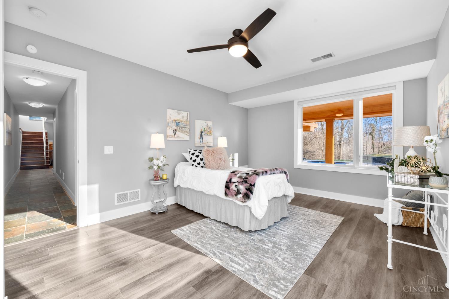 8675 Camargo Club Drive