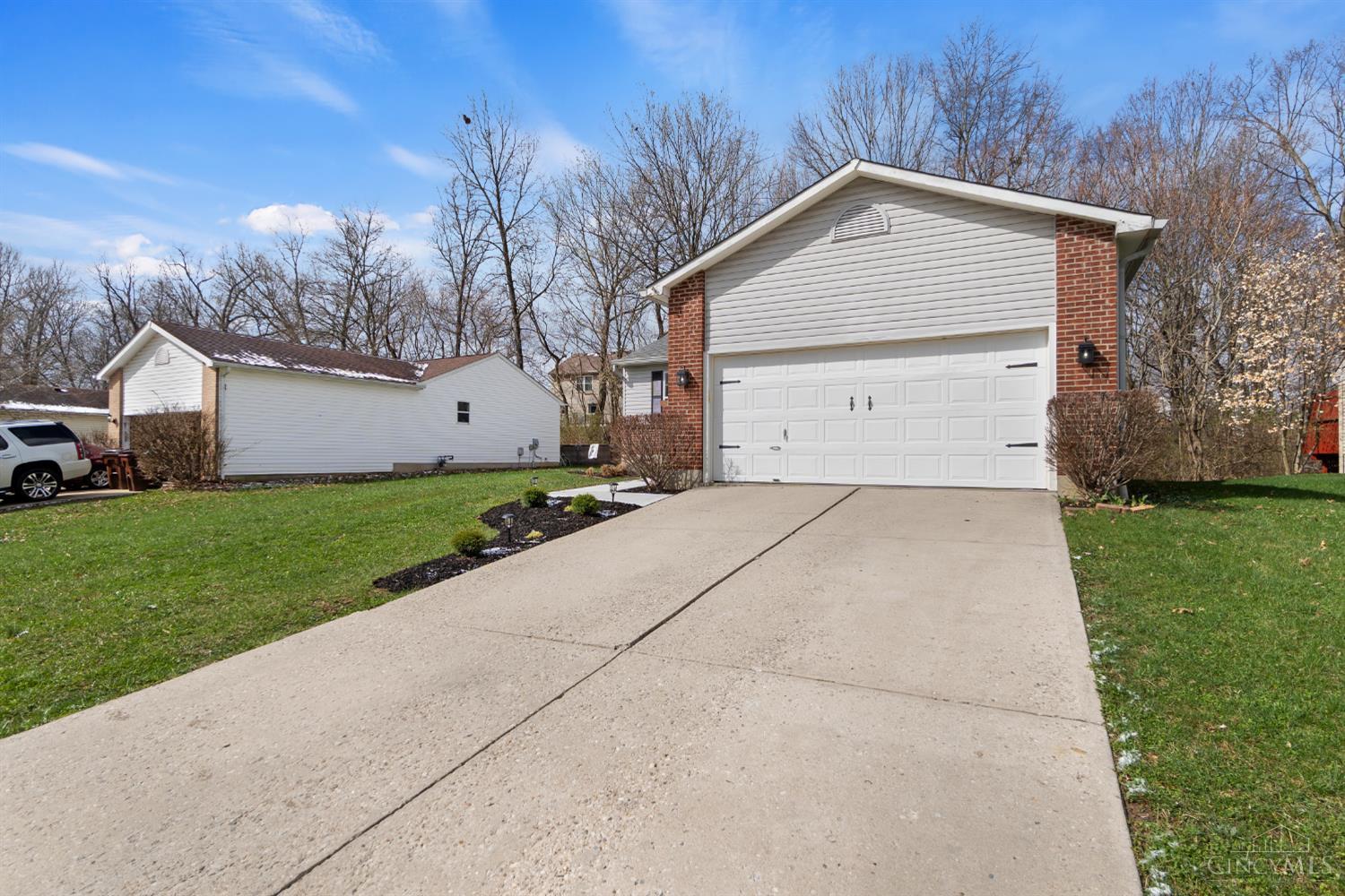 19 Bobwhite Court