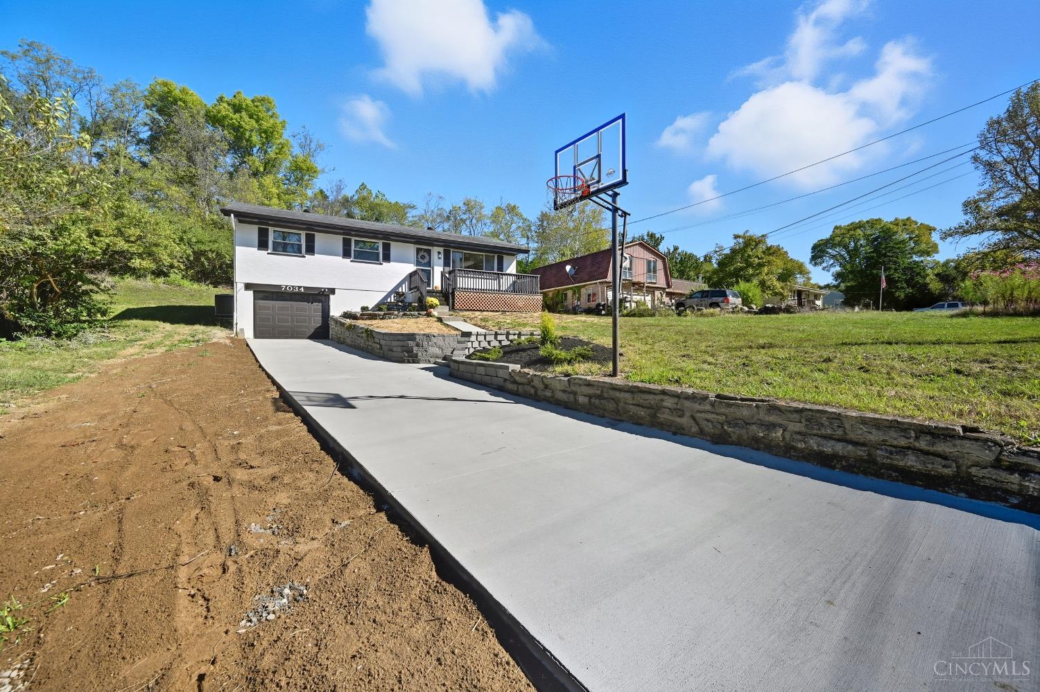 7034 Hearne Road