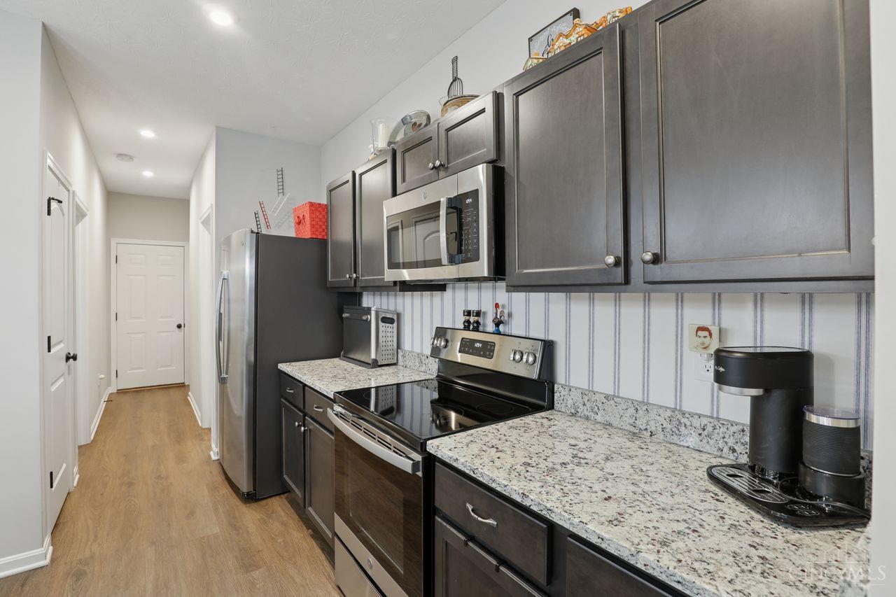 938 Southline Drive