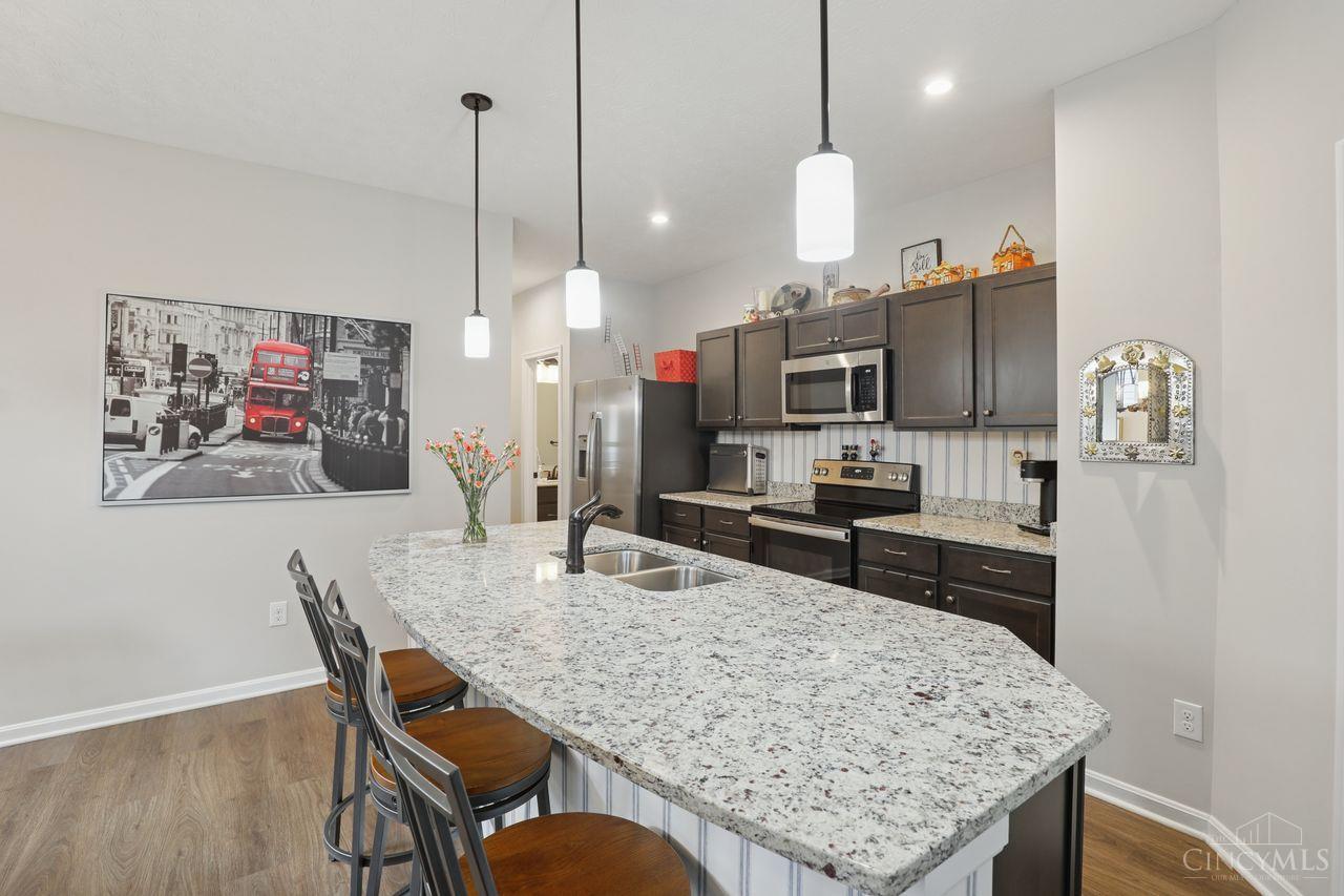 938 Southline Drive