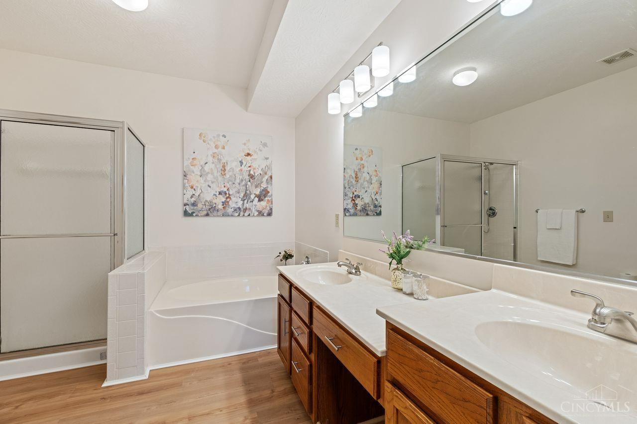 7464 Hidden Creek Court
