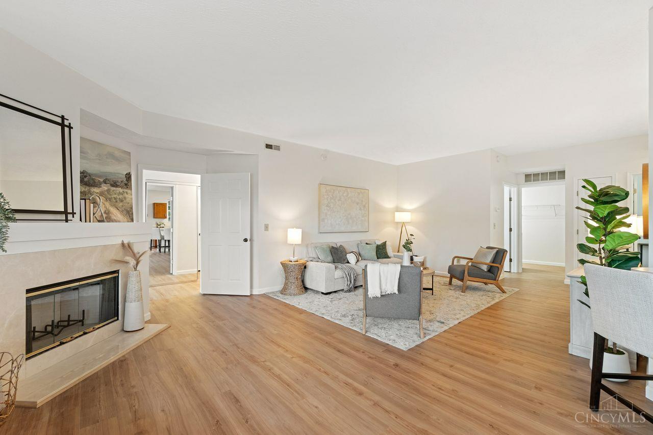 7464 Hidden Creek Court