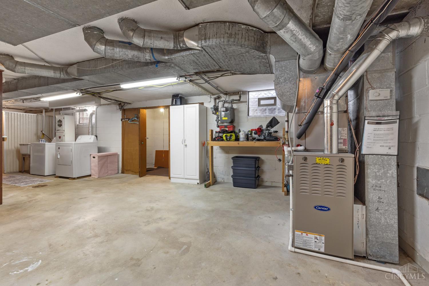 1630 Dell Terrace