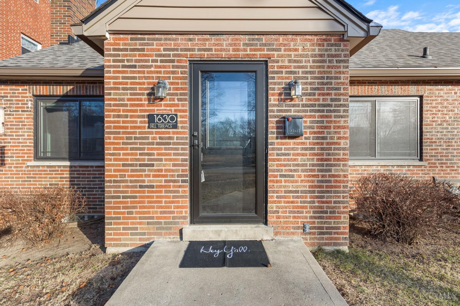 1630 Dell Terrace