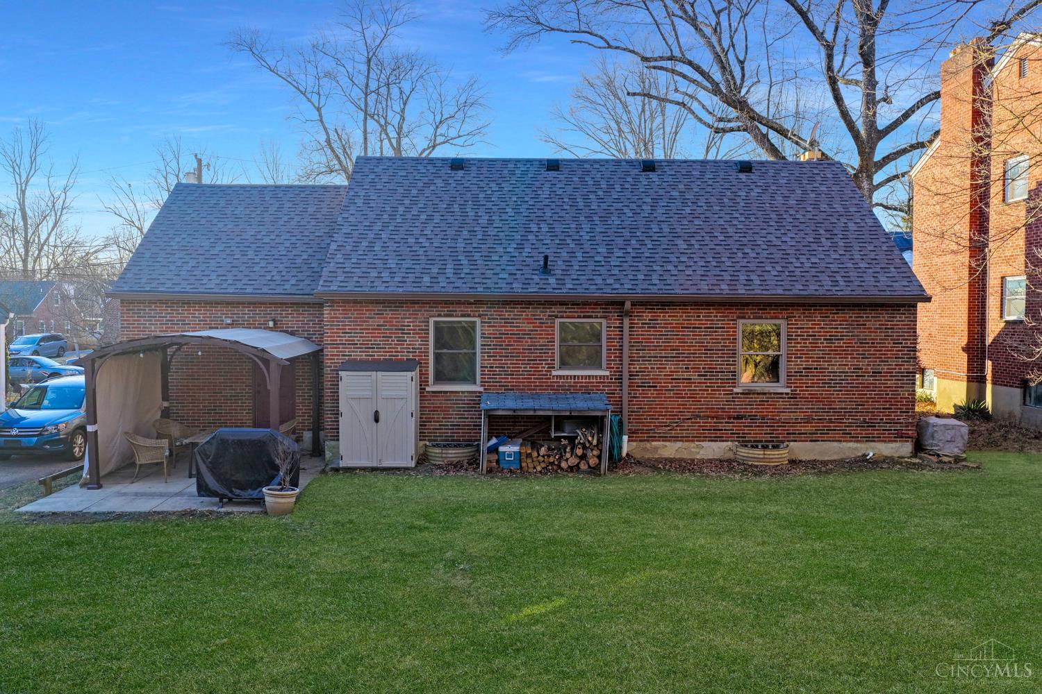 1630 Dell Terrace