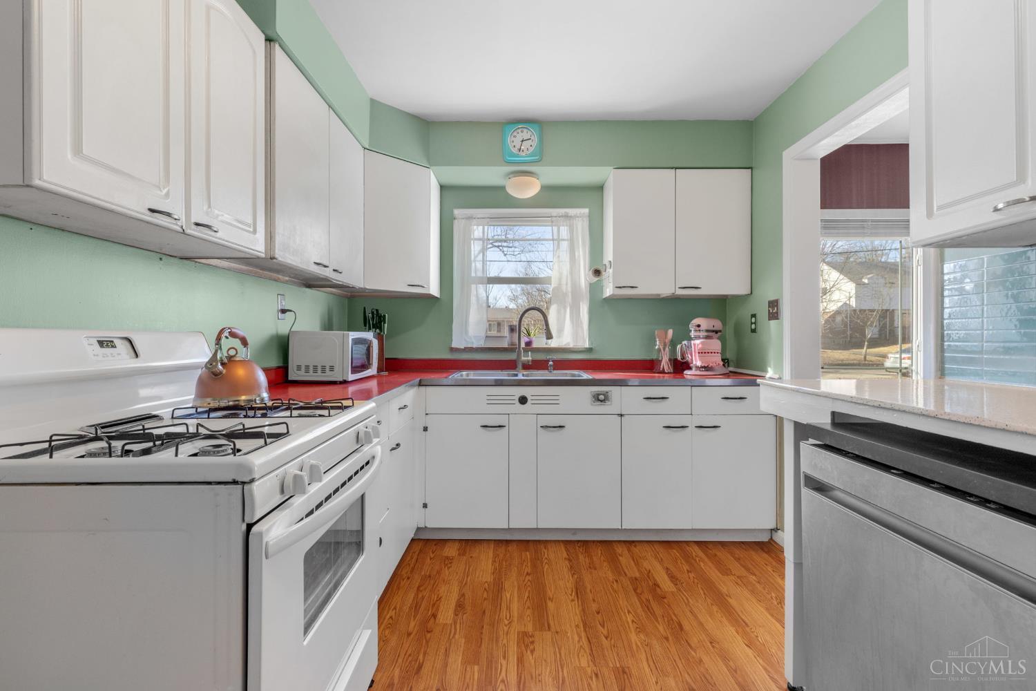 1630 Dell Terrace