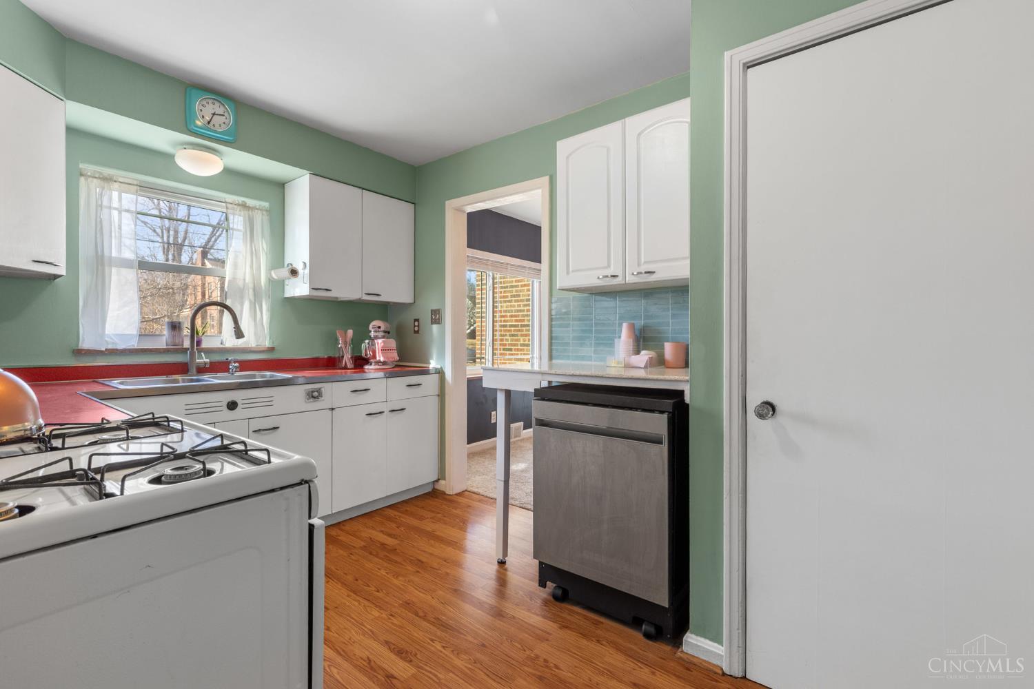 1630 Dell Terrace