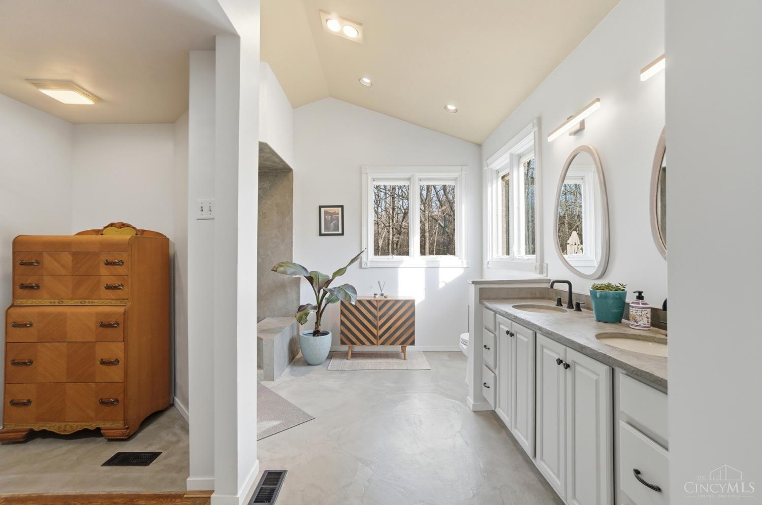 3200 Serenity Ridge Drive