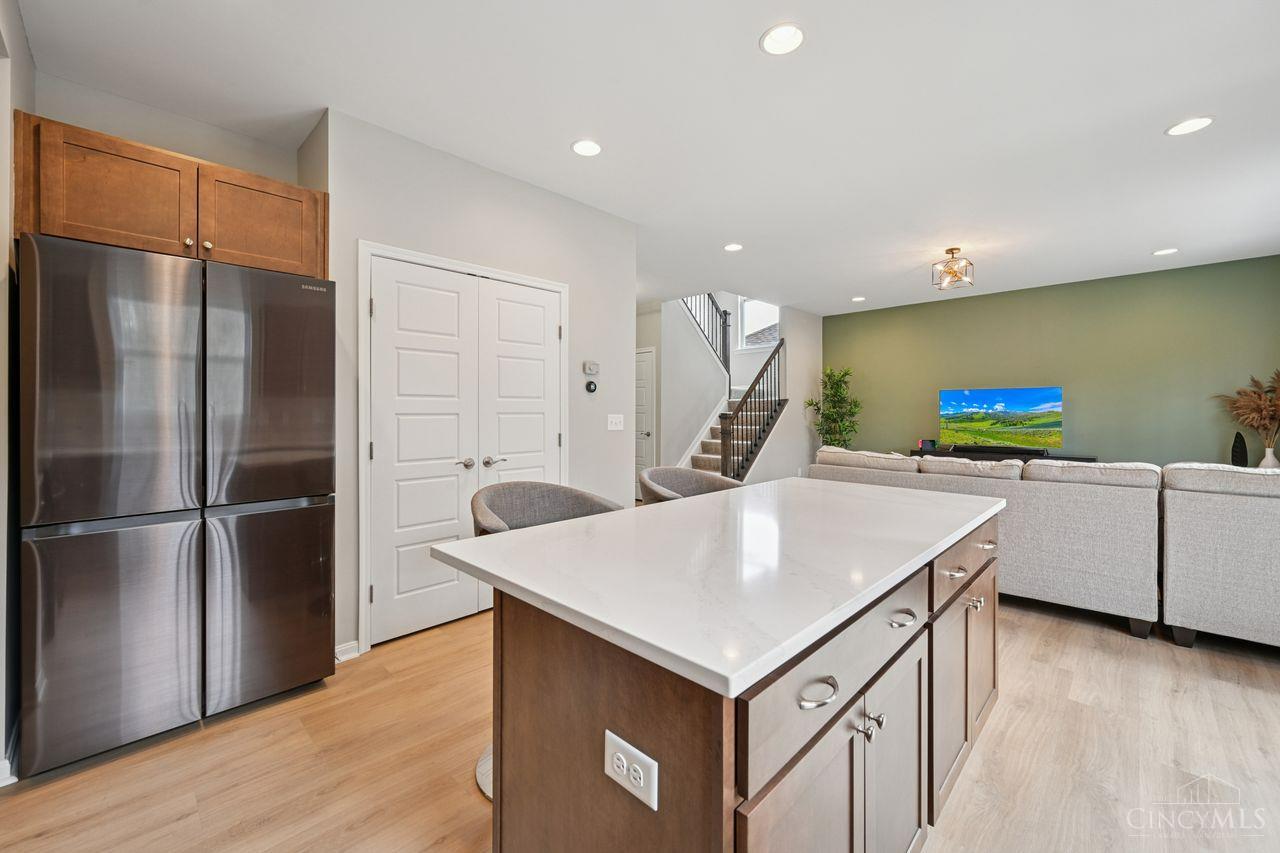 551 North View Drive