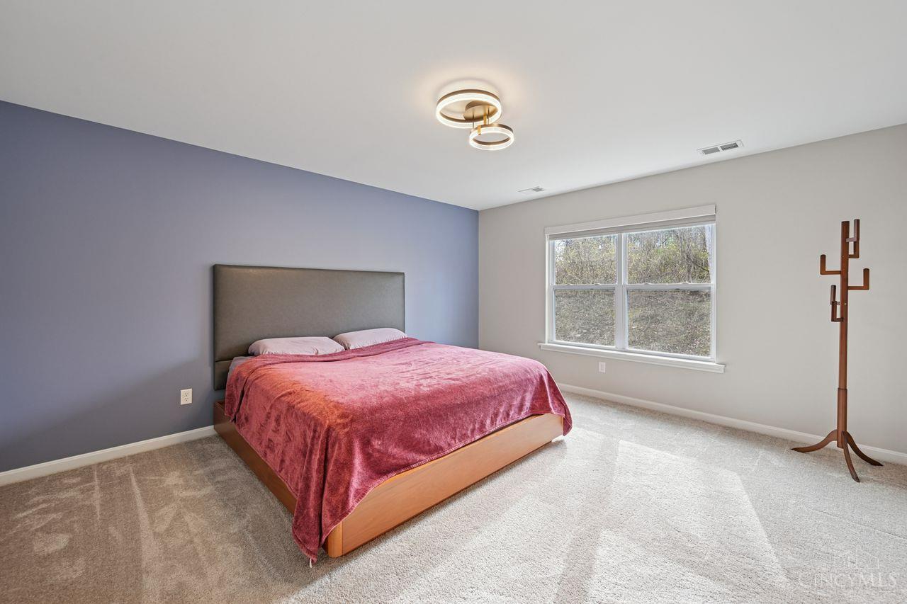 551 North View Drive