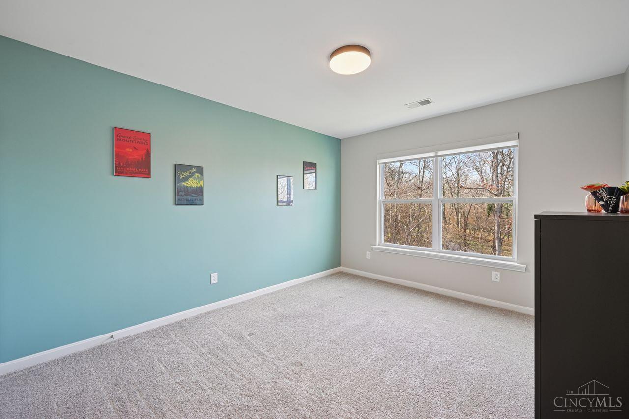 551 North View Drive