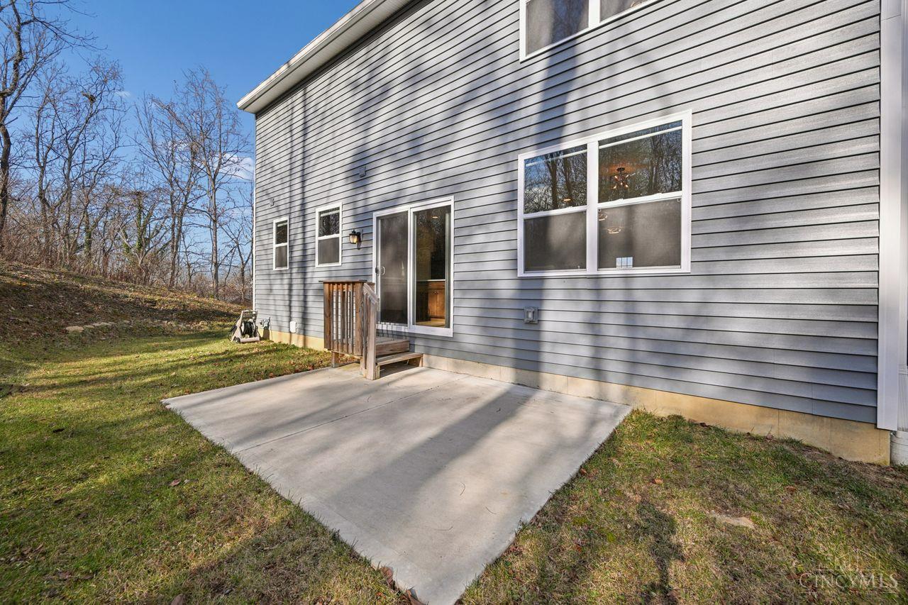 551 North View Drive