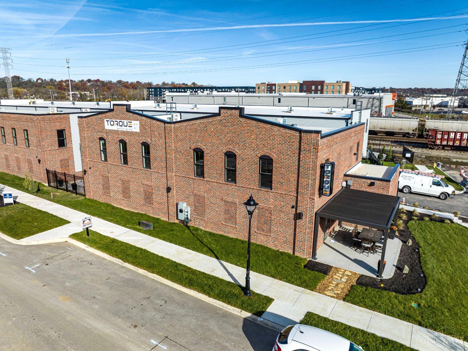 4477 Thirty Fourth Avenue 28